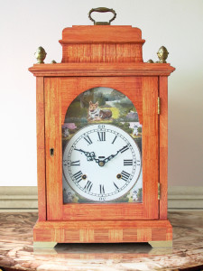 clock-front-view